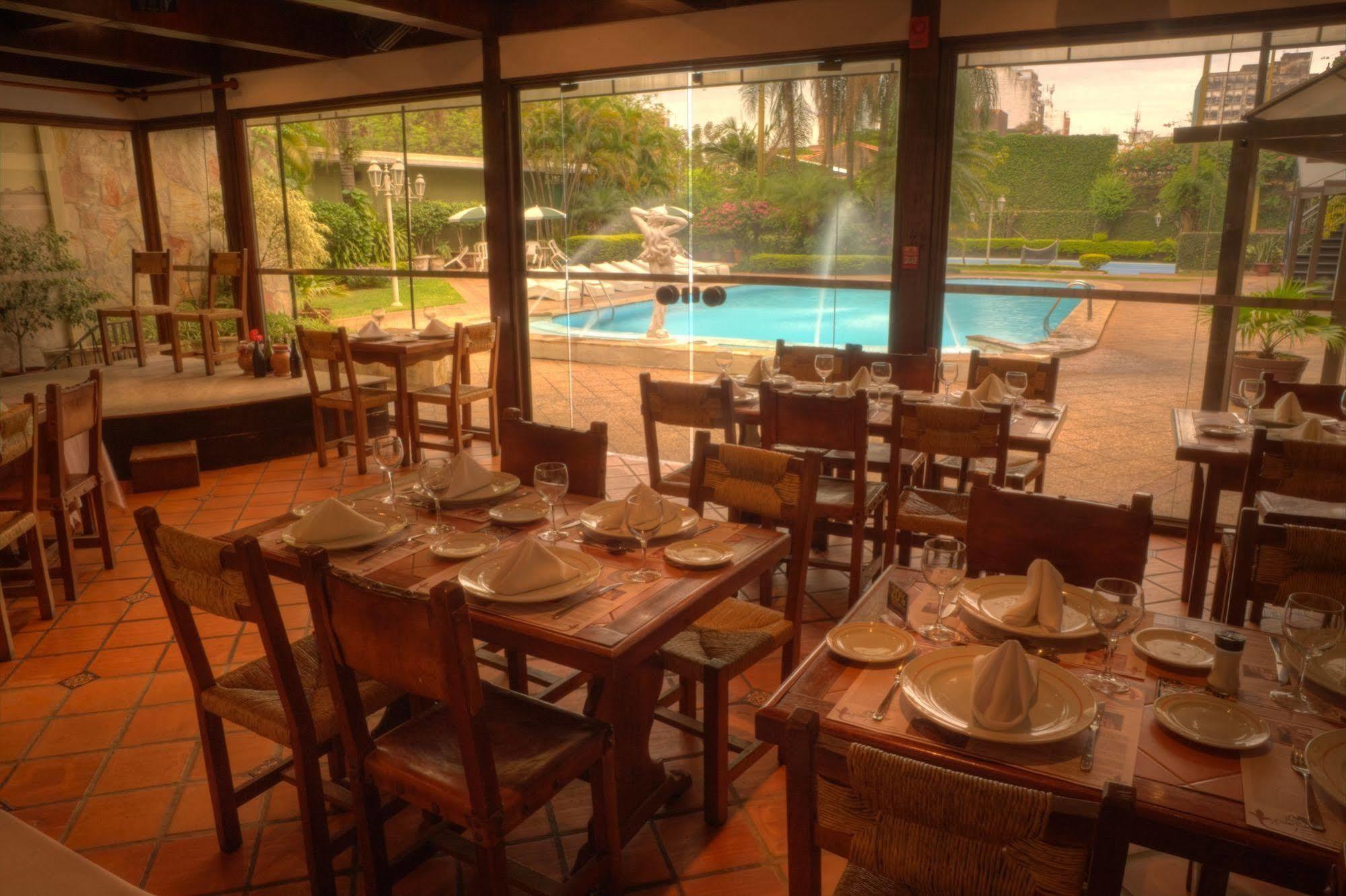 Excelsior Inn Asuncion Exterior foto